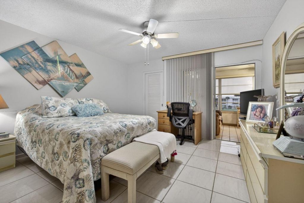 330 Wellington G, West Palm Beach, FL 33417 Photo