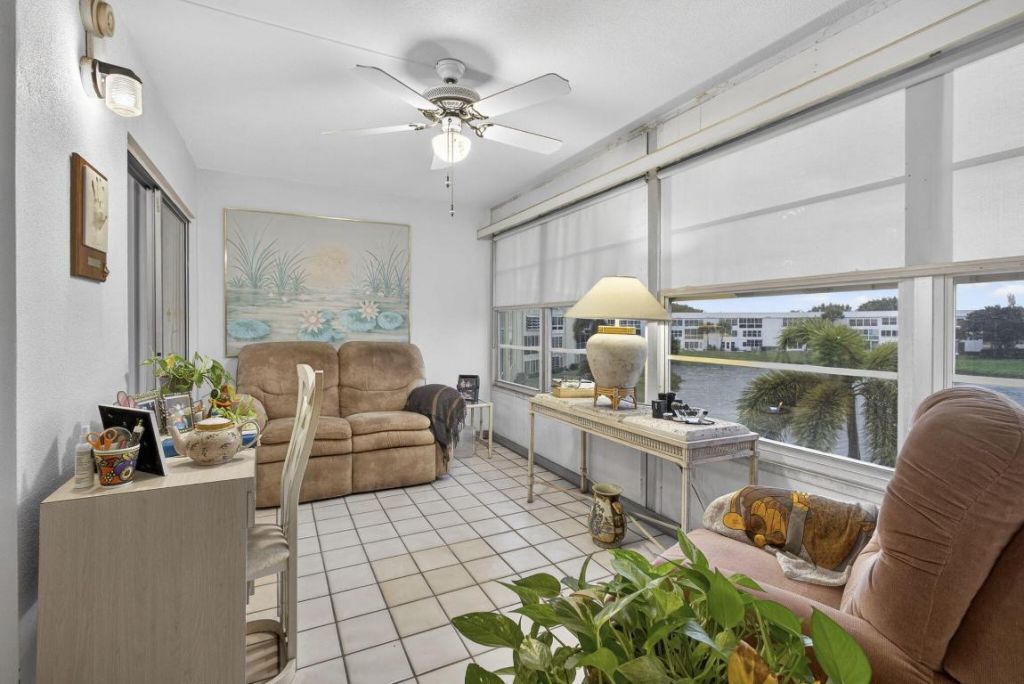 330 Wellington G, West Palm Beach, FL 33417 Photo
