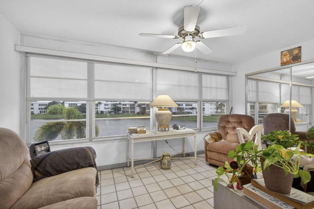 330 Wellington G, West Palm Beach, FL 33417 Photo
