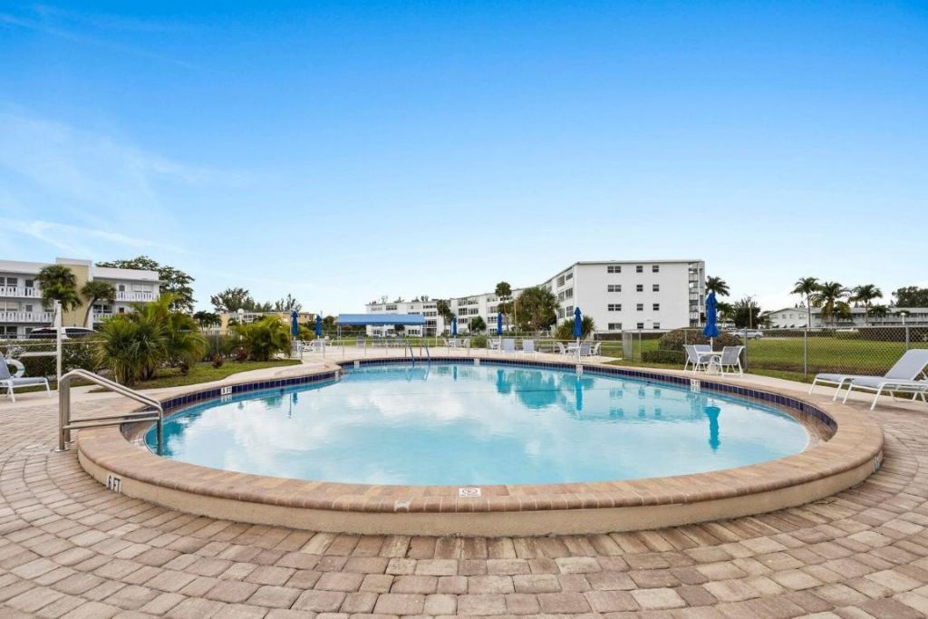 330 Wellington G, West Palm Beach, FL 33417 Photo