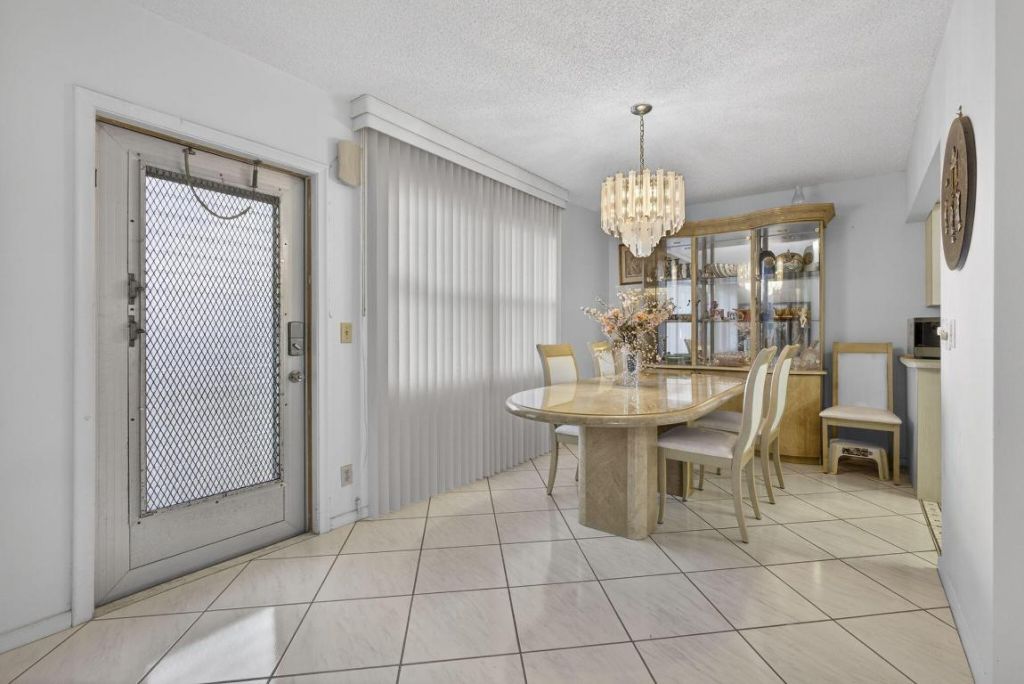 330 Wellington G, West Palm Beach, FL 33417 Photo