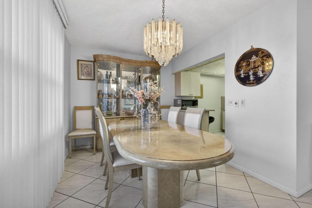 330 Wellington G, West Palm Beach, FL 33417 Photo
