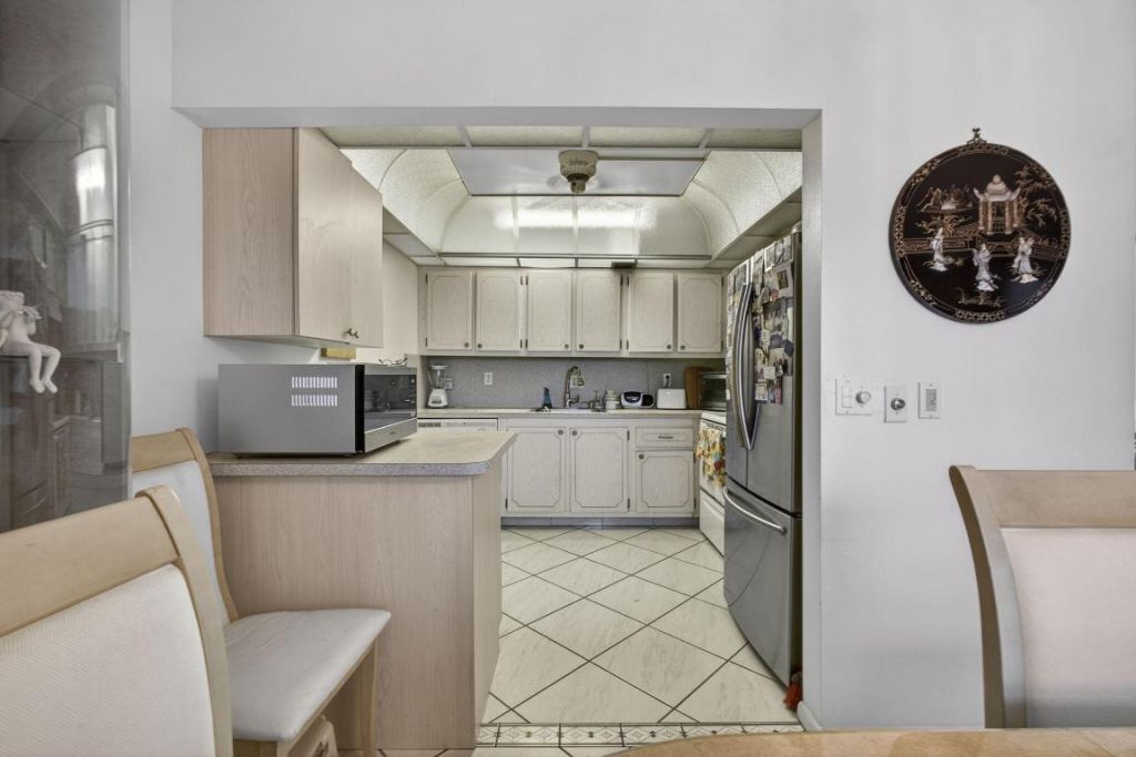 330 Wellington G, West Palm Beach, FL 33417 Photo