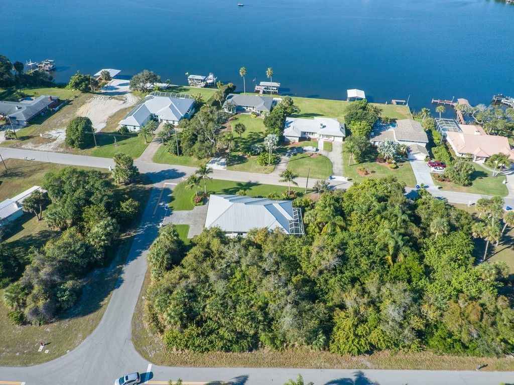 14425 78th Avenue, Sebastian, FL 32958 Photo