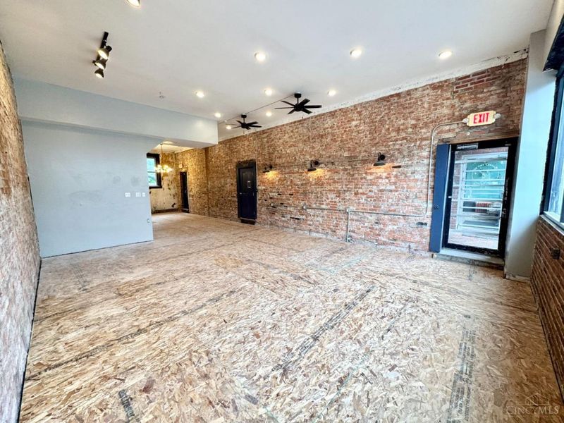 648 E McMillan Street, Unit 100, Cincinnati, OH 45206 Photo 3