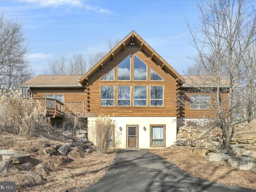 14 E Point Road , Albrightsville, PA 18210 Main Photo