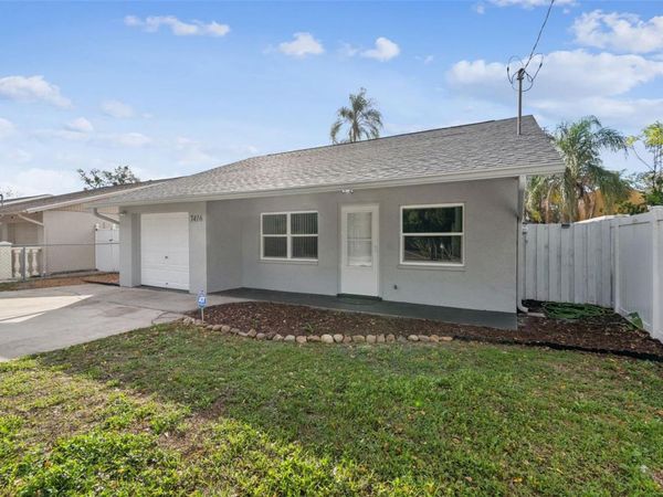 7416 MANHATTAN DRIVE, TAMPA, FL 33625