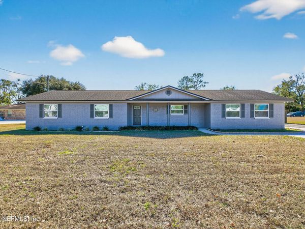 8294 COLLINS Road, Jacksonville, FL 32244