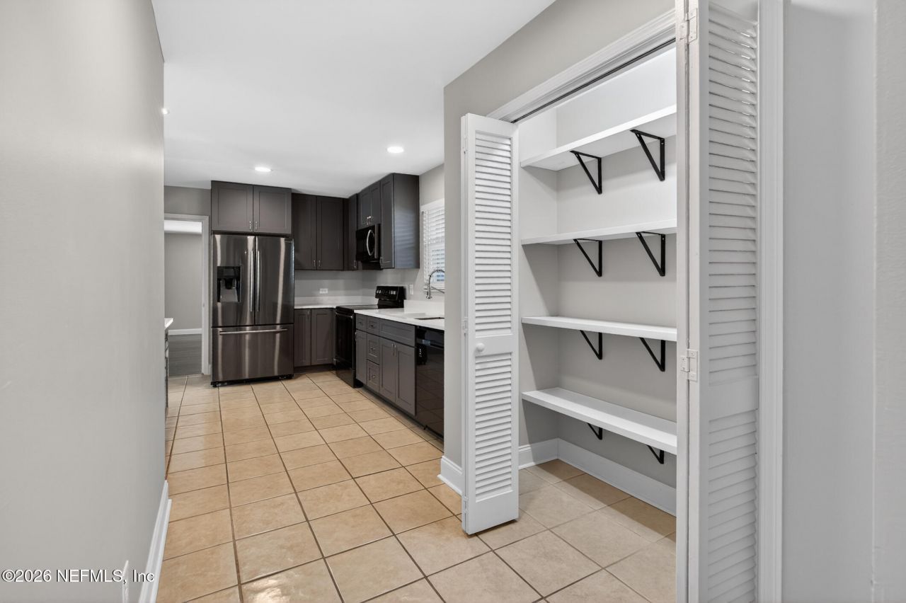 8294 Collins Road, Jacksonville, FL 32244 Photo