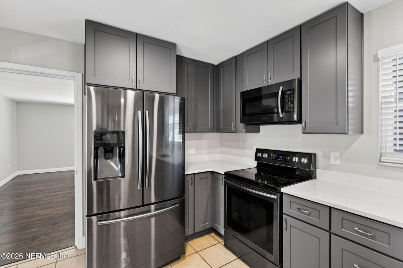 8294 Collins Road, Jacksonville, FL 32244 Photo