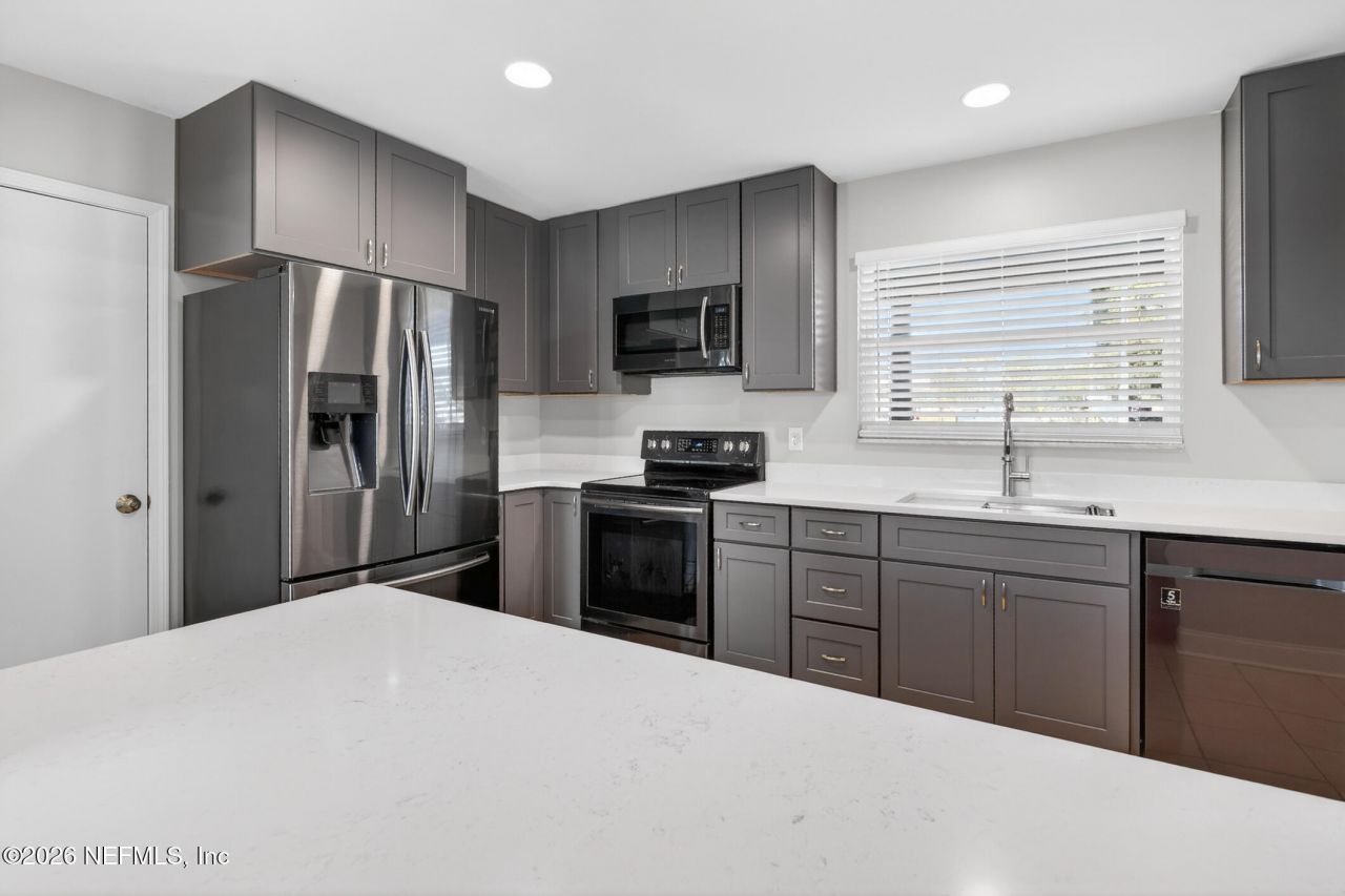 8294 Collins Road, Jacksonville, FL 32244 Photo