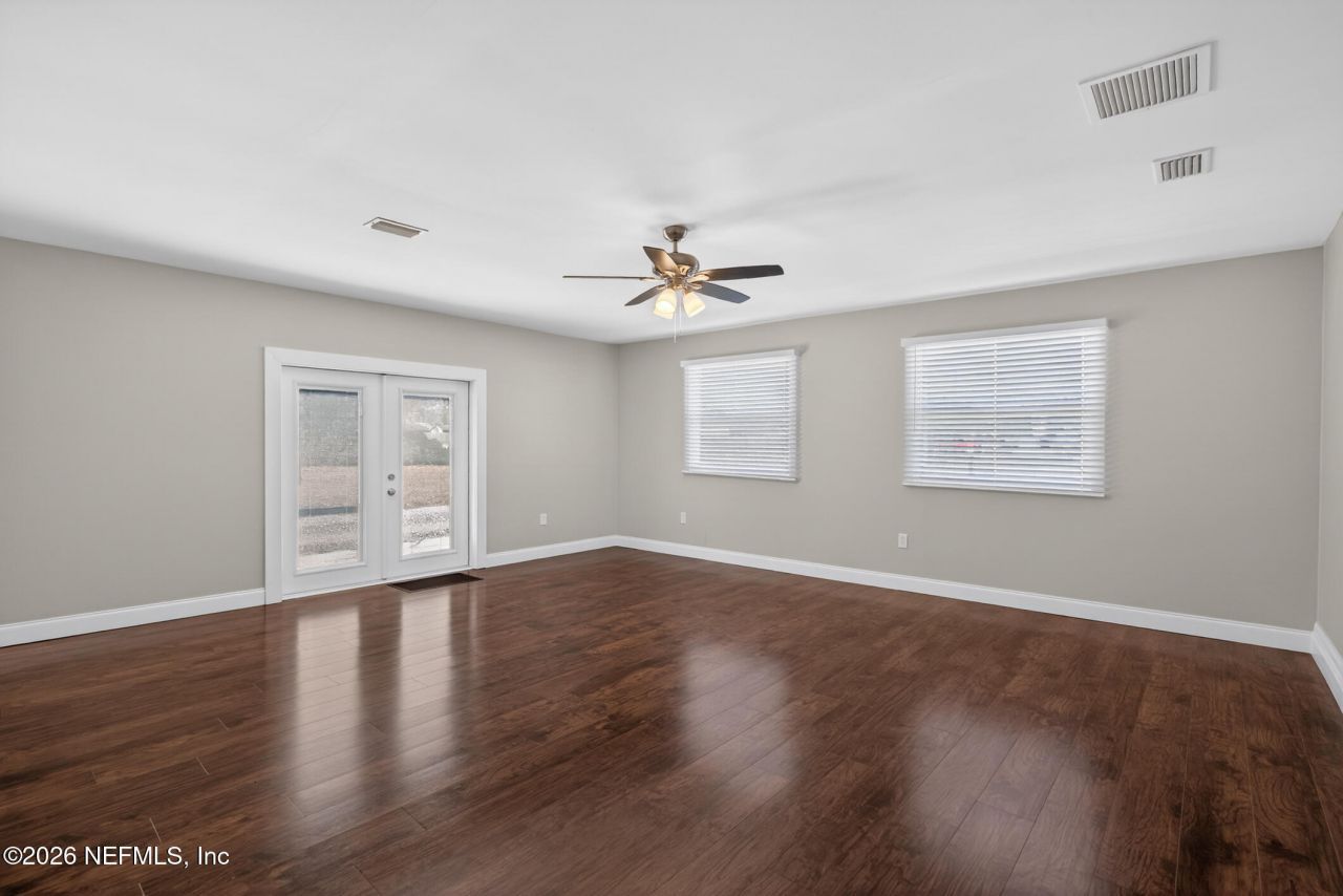 8294 Collins Road, Jacksonville, FL 32244 Photo