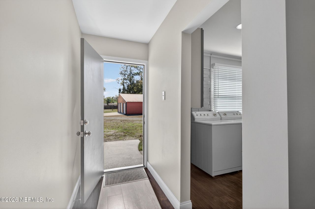 8294 Collins Road, Jacksonville, FL 32244 Photo