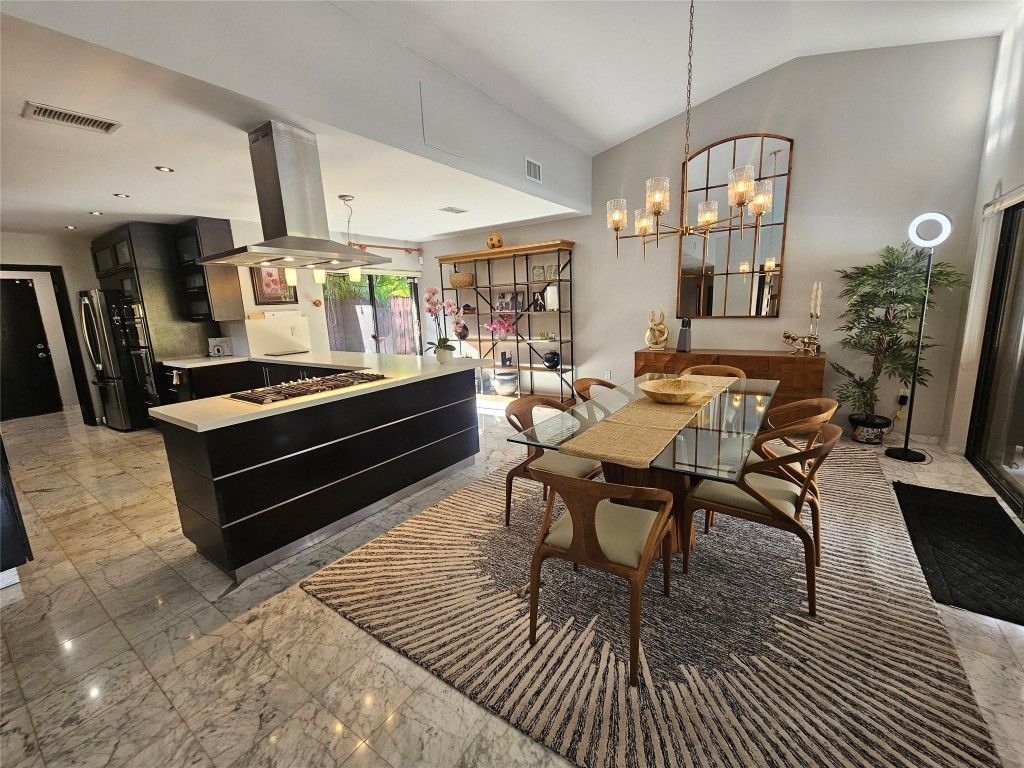 19975 NE 10th Place Way, Miami, FL 33179 Photo