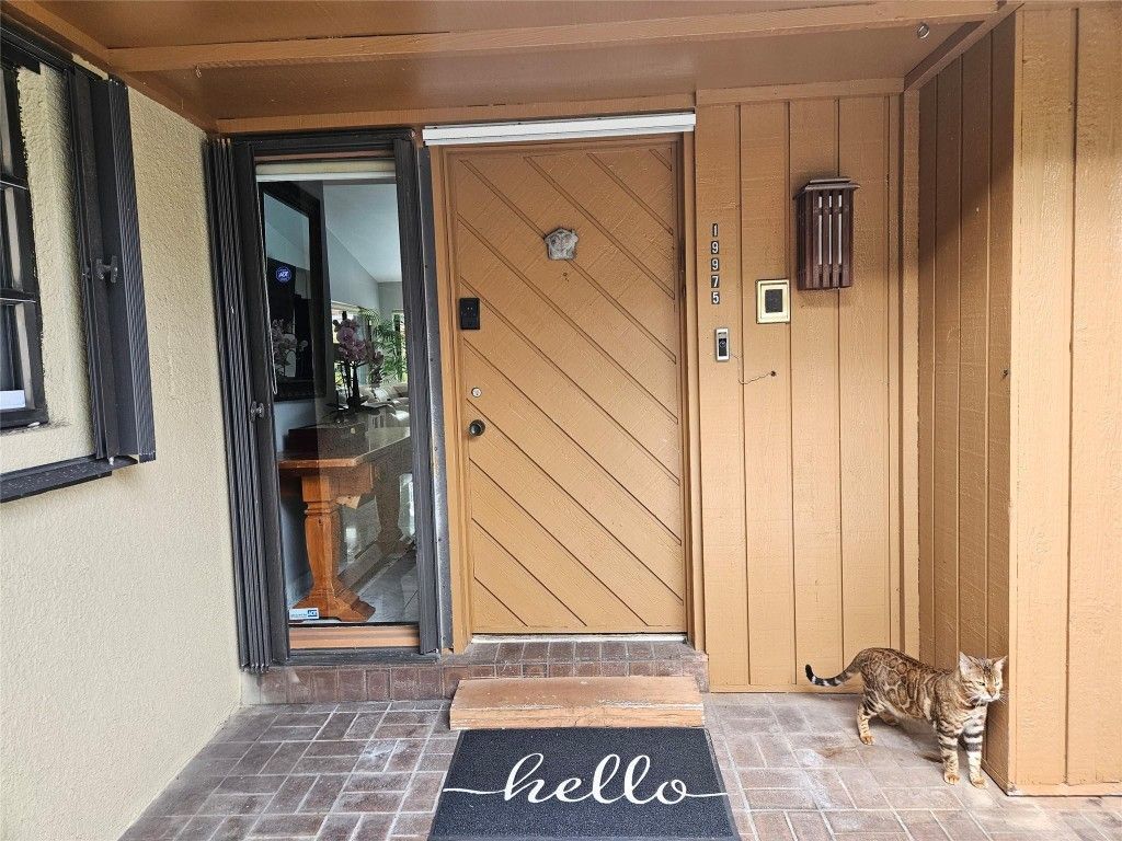 19975 NE 10th Place Way, Miami, FL 33179 Photo