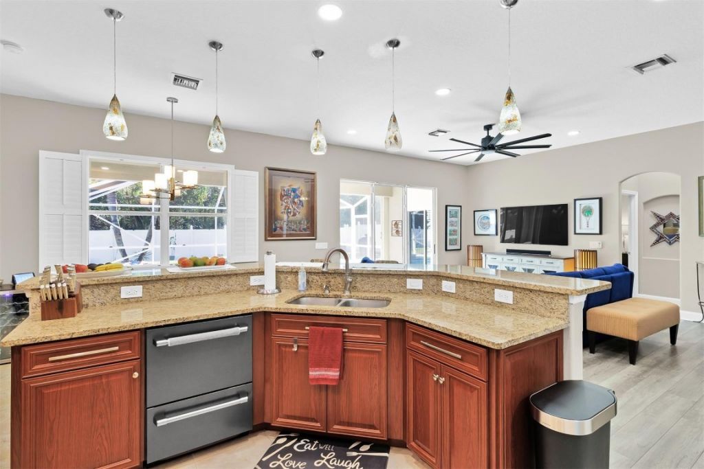 107 Stony Point Dr, Sebastian, FL 32958 Photo