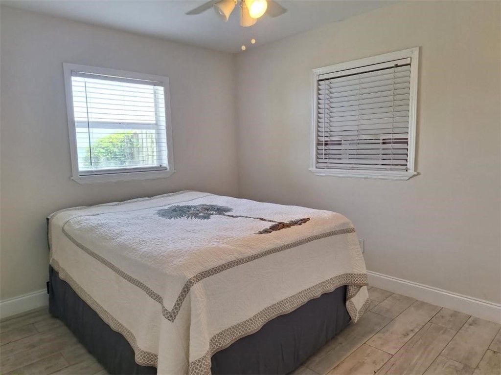 9150 44th Avenue, Unit 1-5, Sebastian, FL 32958 Photo