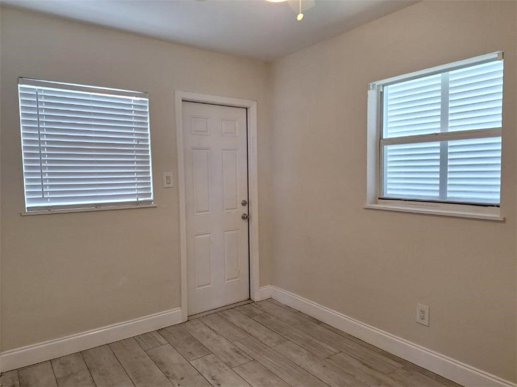 9150 44th Avenue, Unit 1-5, Sebastian, FL 32958 Photo