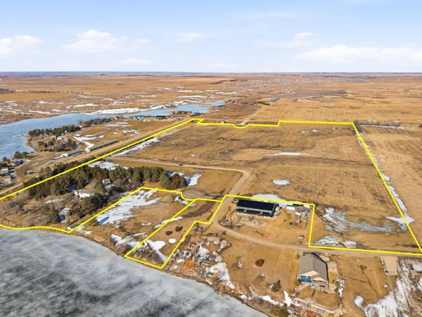 12746 378th Avenue, Aberdeen, SD 57401