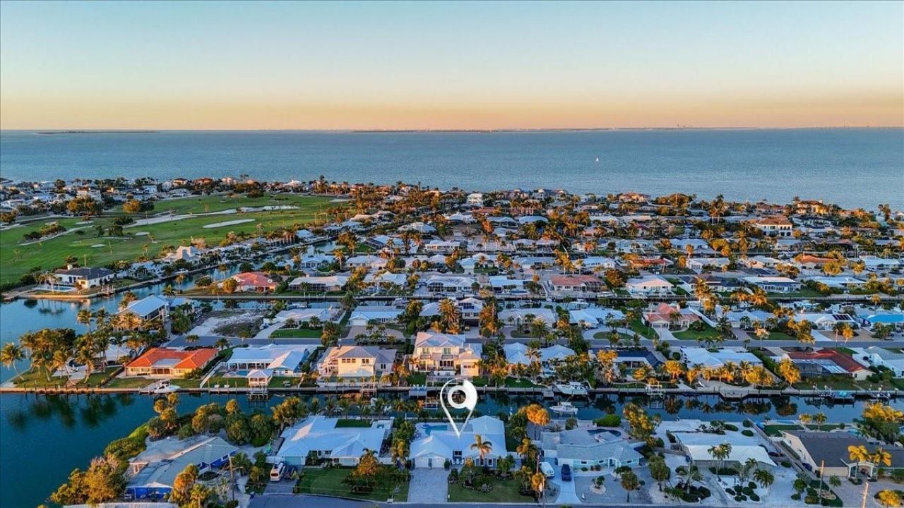 623 Concord Lane, Holmes Beach, FL 34217 Photo