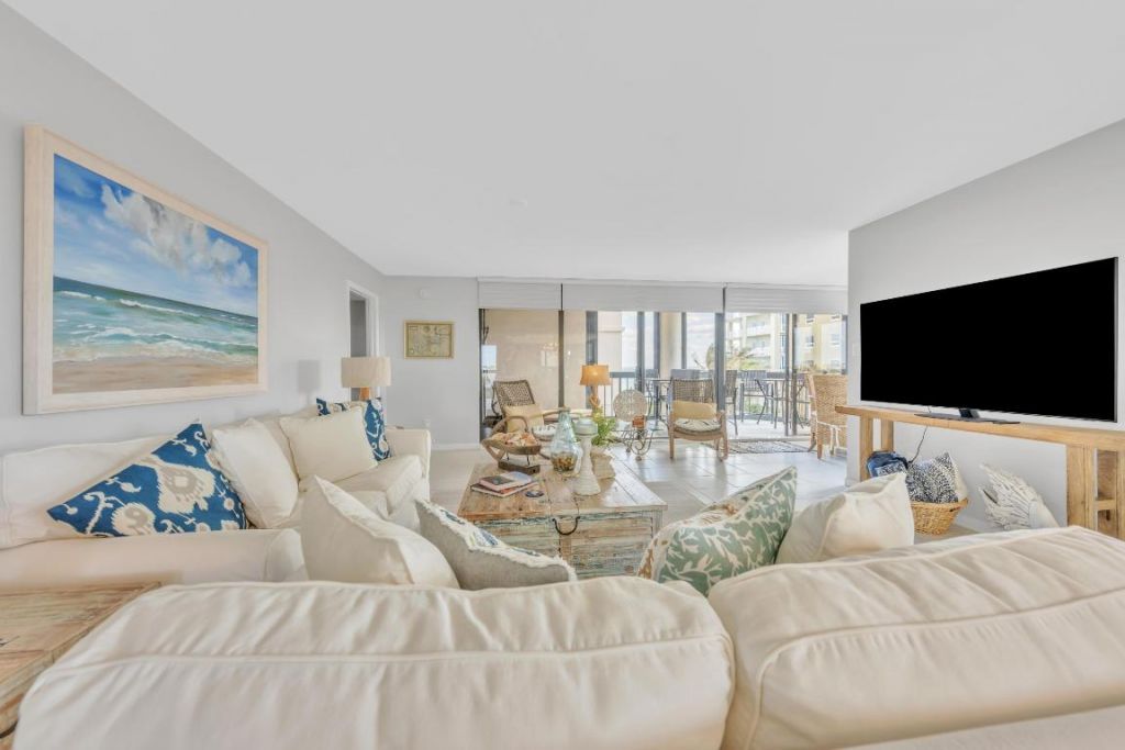 5380 N Ocean Drive, Unit 4a, Singer Island, FL 33404 Photo