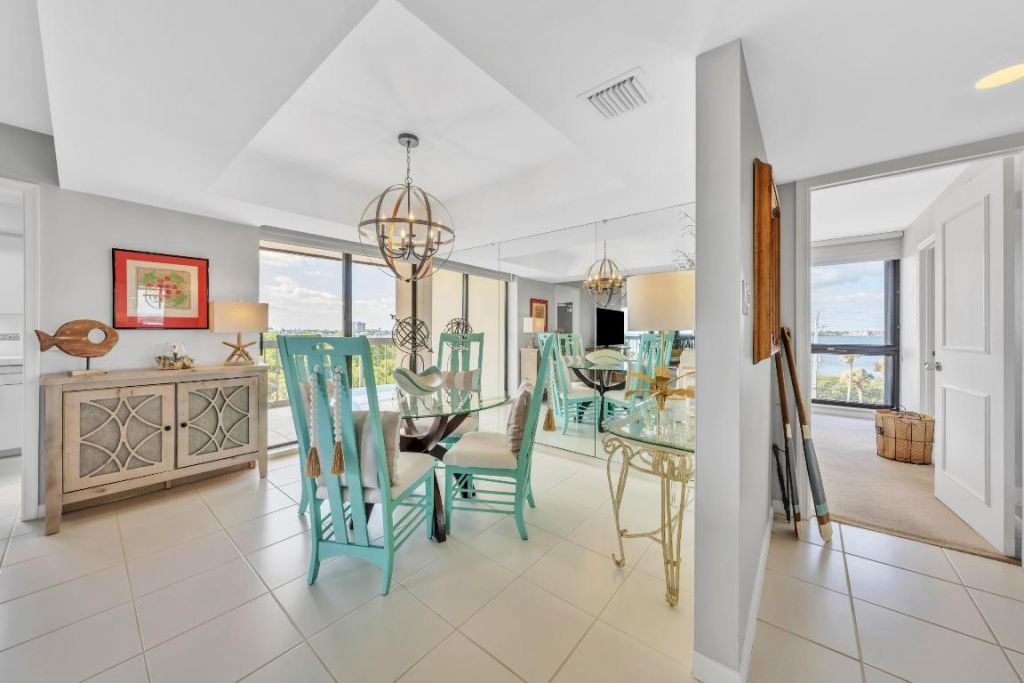 5380 N Ocean Drive, Unit 4a, Singer Island, FL 33404 Photo
