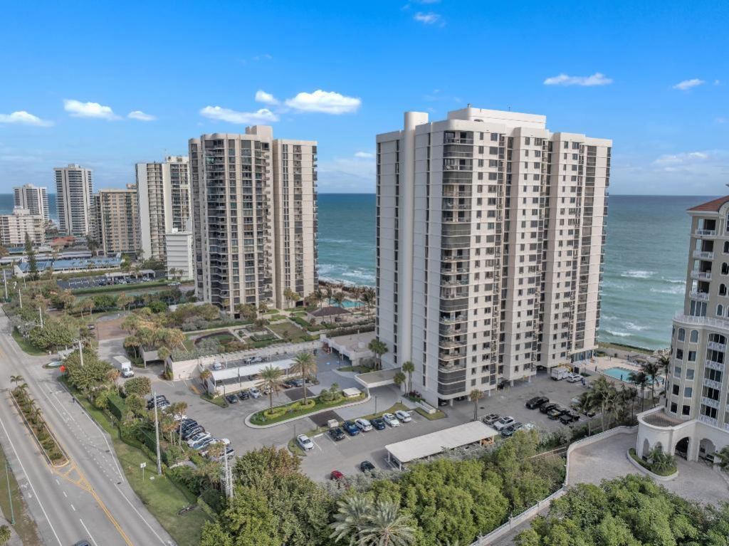 5380 N Ocean Drive, Unit 4a, Singer Island, FL 33404 Photo