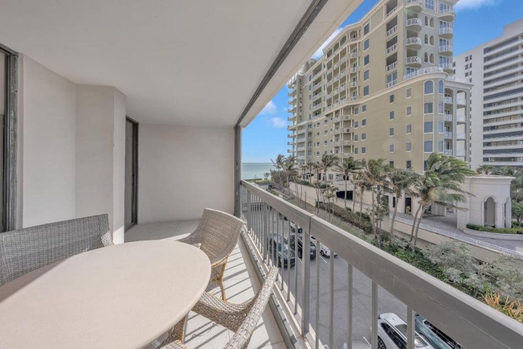 5380 N Ocean Drive, Unit 4a, Singer Island, FL 33404 Photo