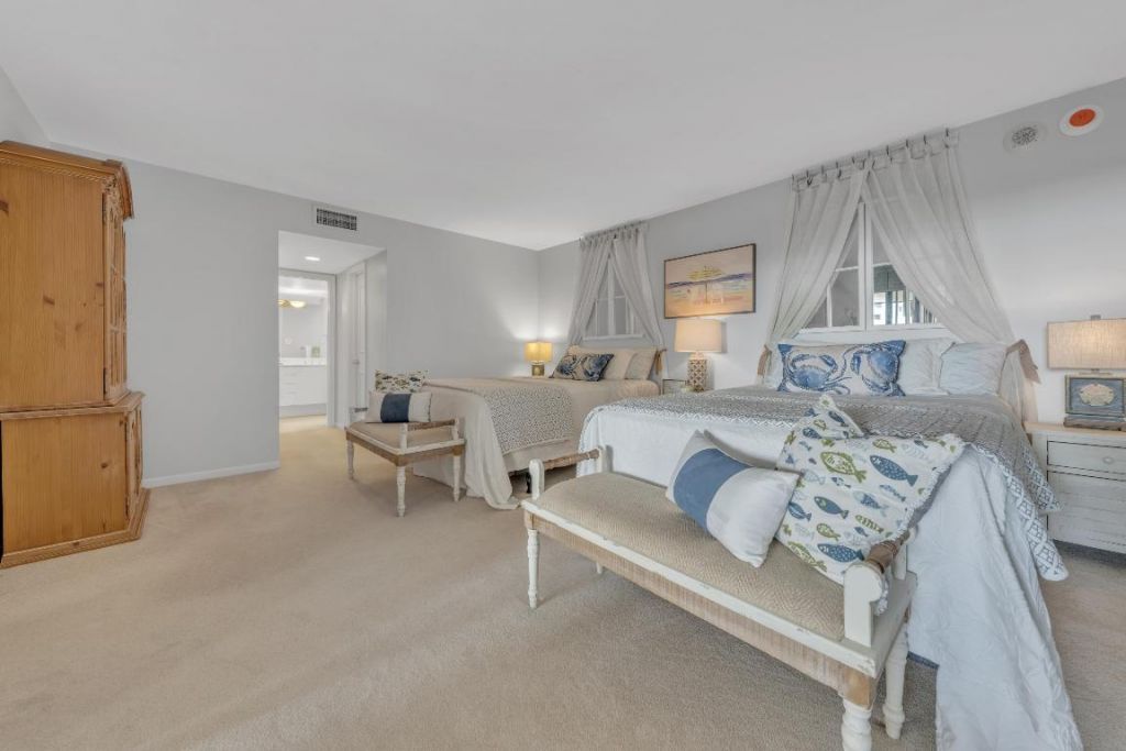 5380 N Ocean Drive, Unit 4a, Singer Island, FL 33404 Photo