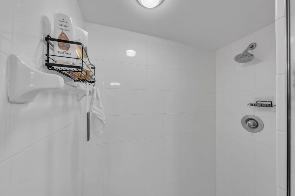 5380 N Ocean Drive, Unit 4a, Singer Island, FL 33404 Photo