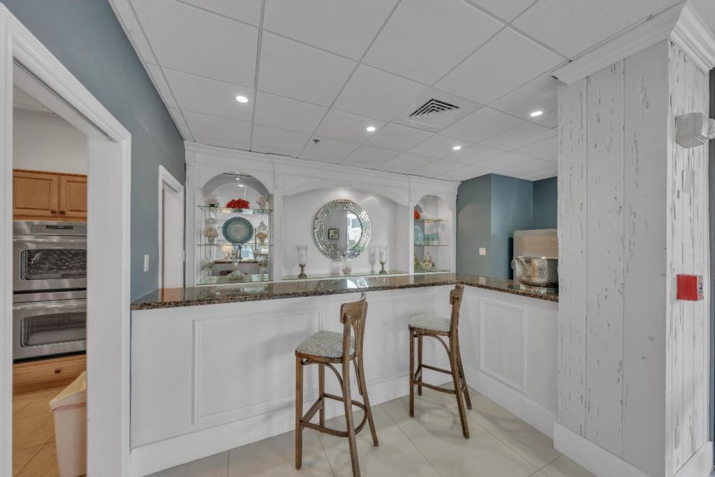 5380 N Ocean Drive, Unit 4a, Singer Island, FL 33404 Photo