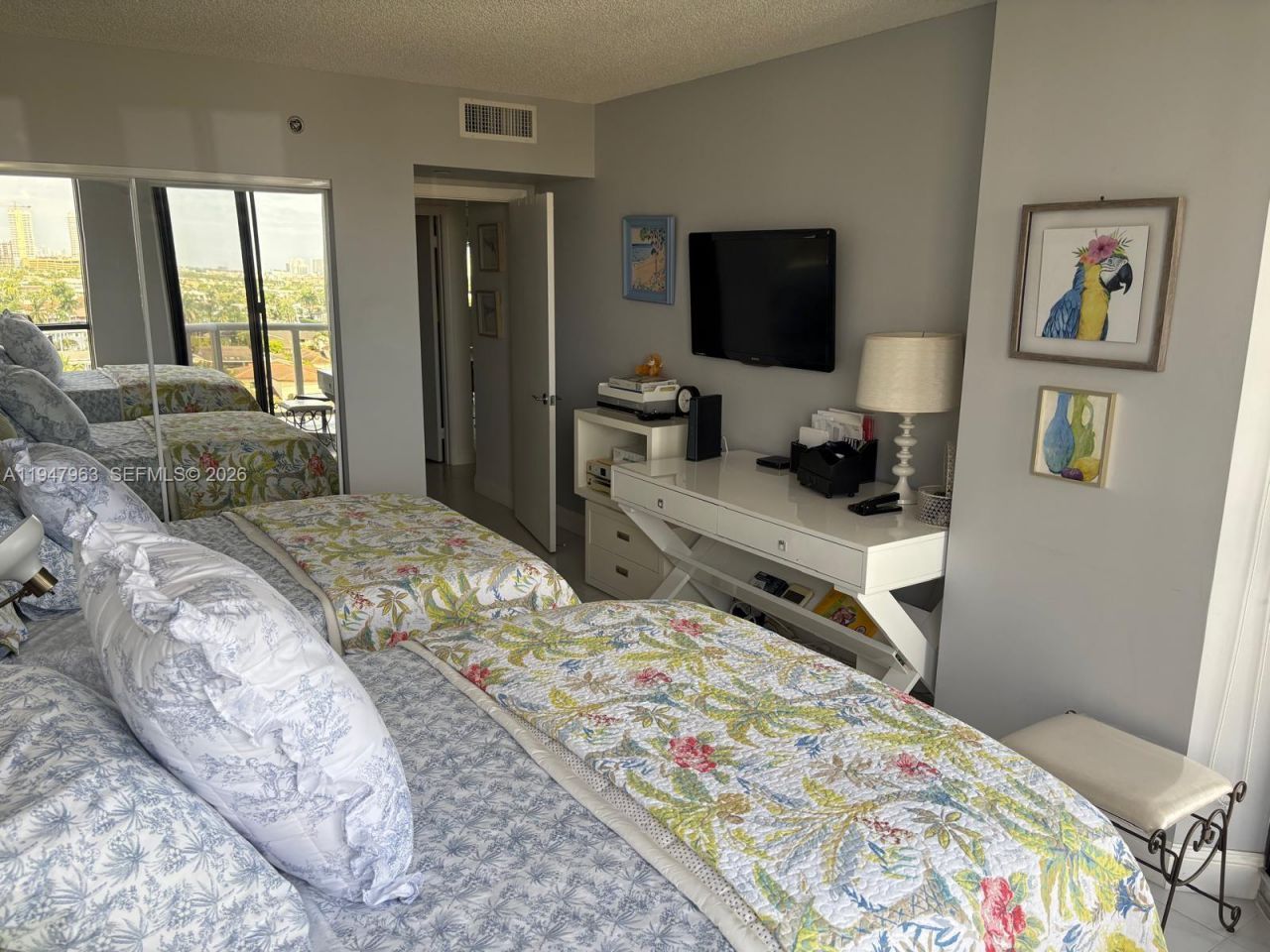 3600 Yacht Club Dr, Unit 1001, Aventura, FL 33180 Photo