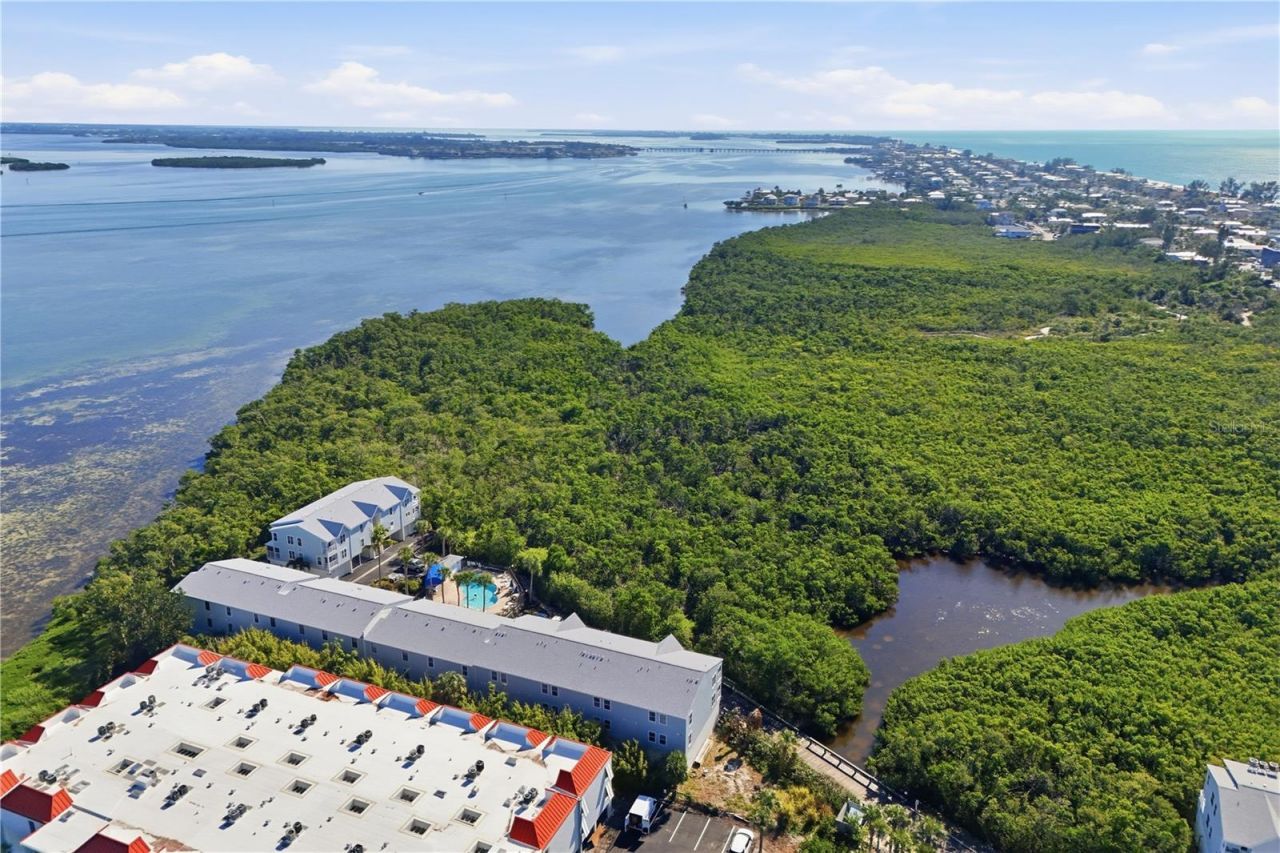 3601 E Bay Drive, Unit 106, Holmes Beach, FL 34217 Photo