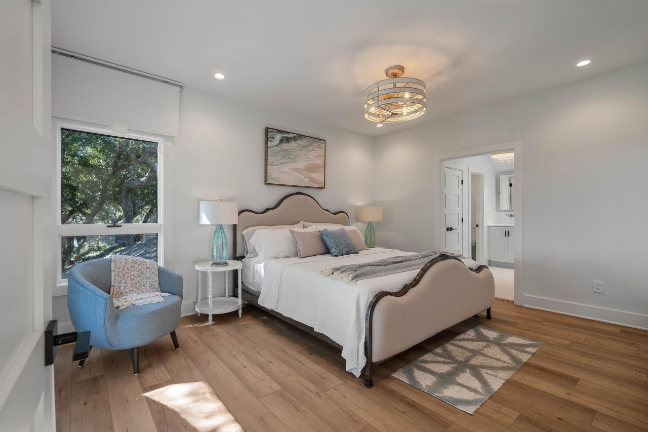 5004 Green Dolphin Way Photo 15