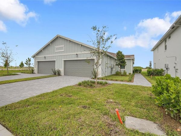 19465 Whispering Creek Rd, Loxahatchee, FL 33470
