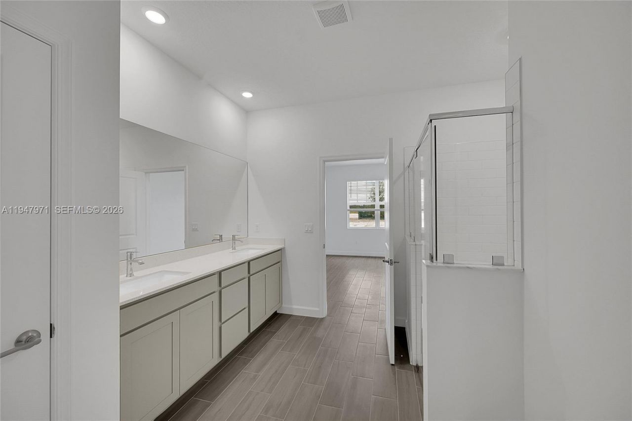 19465 Whispering Creek Rd, Loxahatchee, FL 33470 Photo