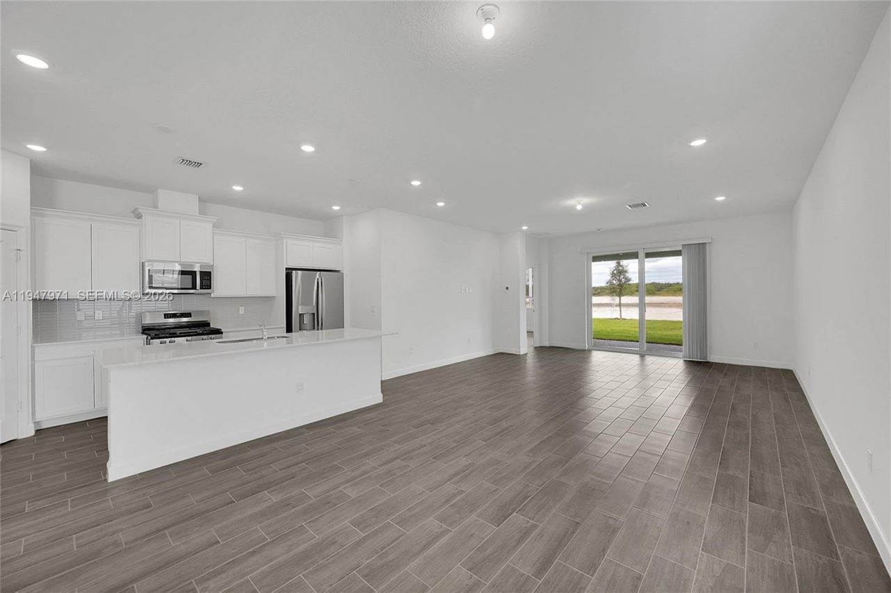 19465 Whispering Creek Rd, Loxahatchee, FL 33470 Photo