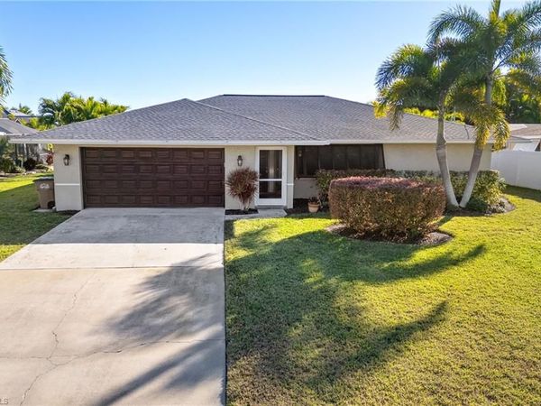 928 SW 52nd ST, CAPE CORAL, FL 33914