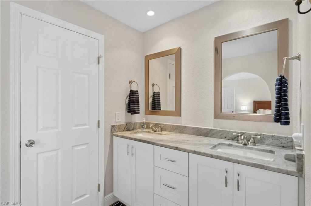 928 SW 52nd St, Cape Coral, FL 33914 Photo