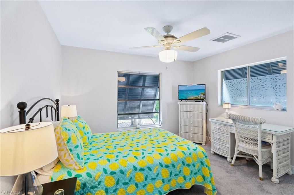 928 SW 52nd St, Cape Coral, FL 33914 Photo