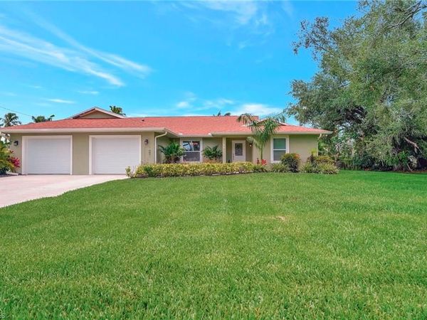 787 Overriver DR, NORTH FORT MYERS, FL 33903