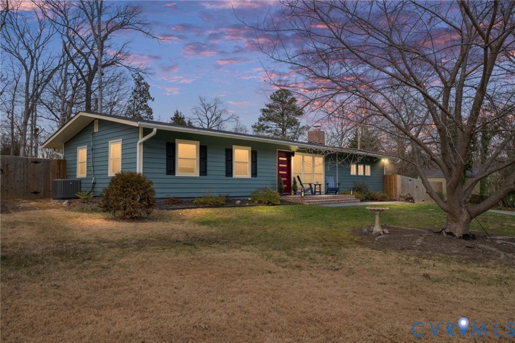 8250 Robert Bruce Drive, North Chesterfield, VA 23235 Main Photo