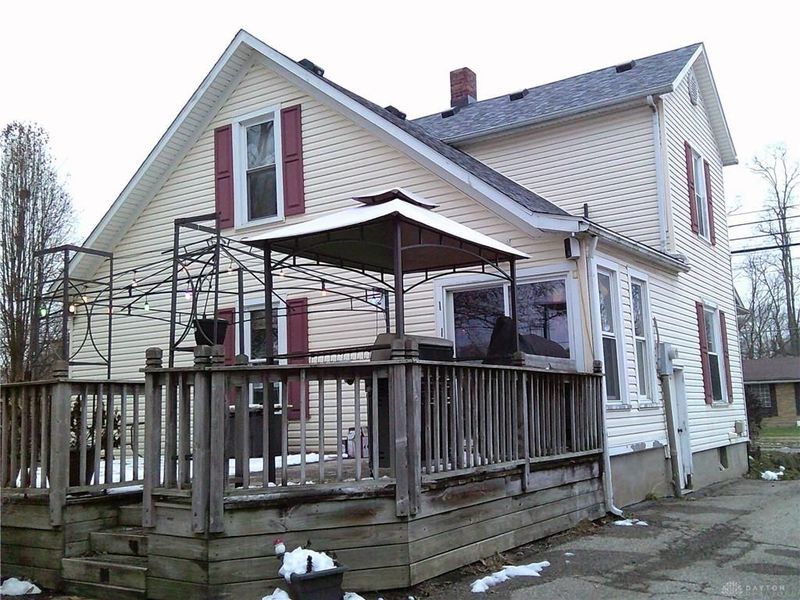 115 N Wolf Creek Street, Brookville, OH 45309 Photo 2