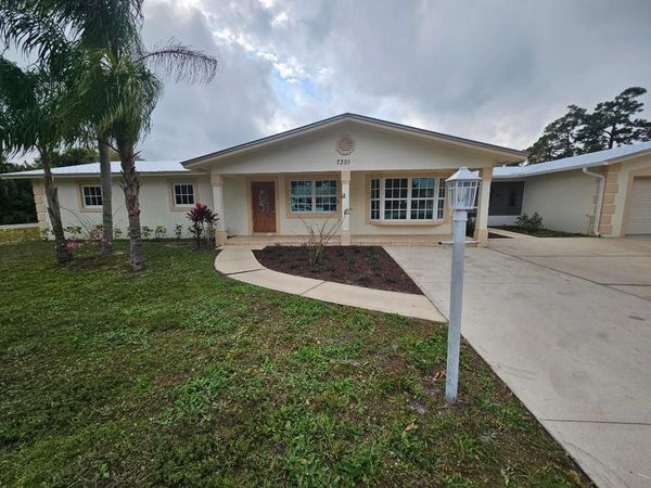 7301 Cabana Lane, Fort Pierce, FL 34951