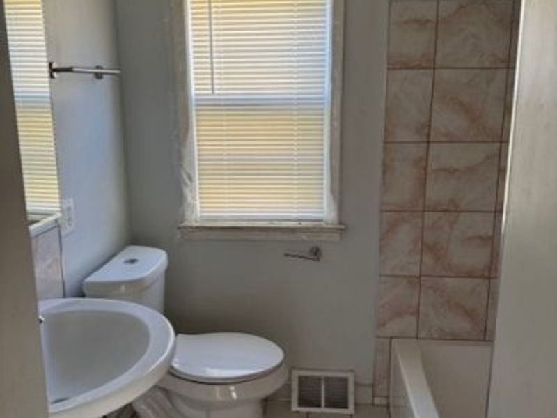 1256 Lander Road, Mayfield Heights, OH 44124 Photo 9