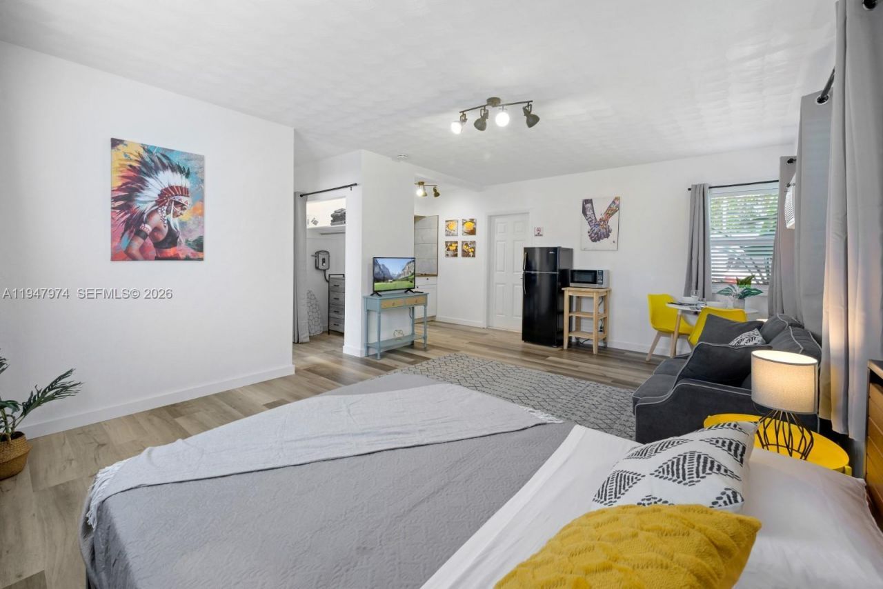 1444 NE 13th Ave , Fort Lauderdale, FL 33304 Photo