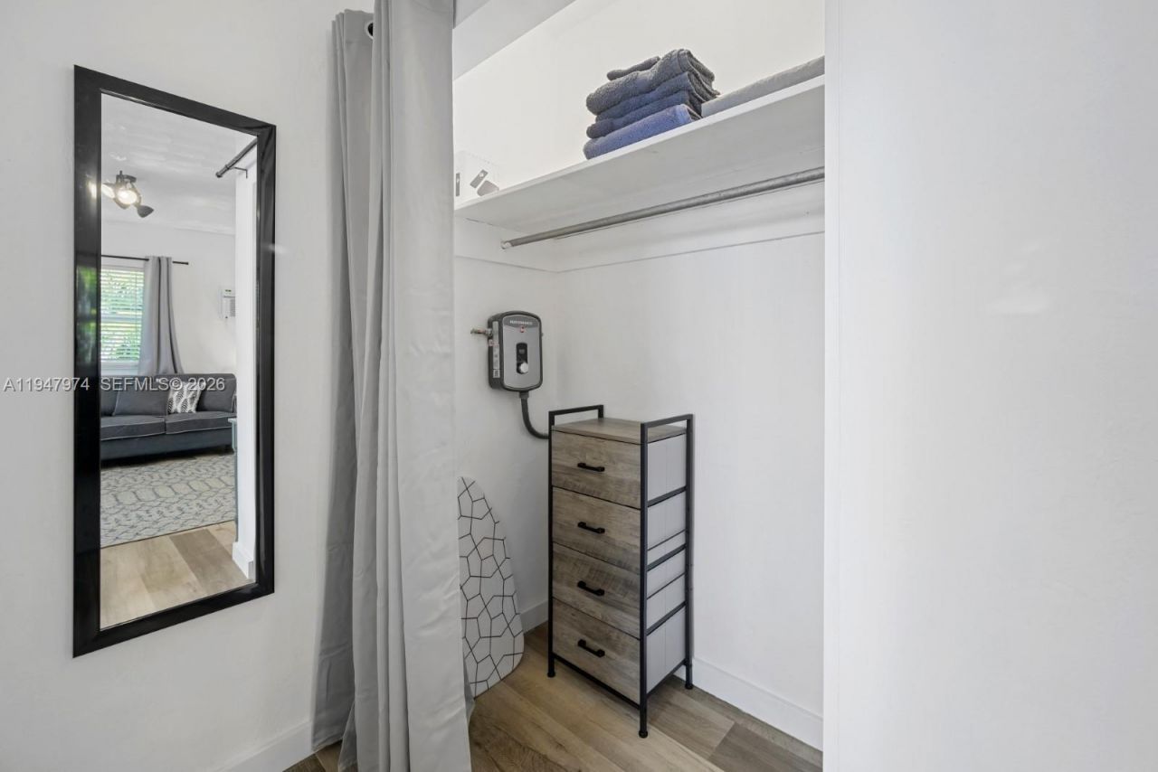 1444 NE 13th Ave , Fort Lauderdale, FL 33304 Photo