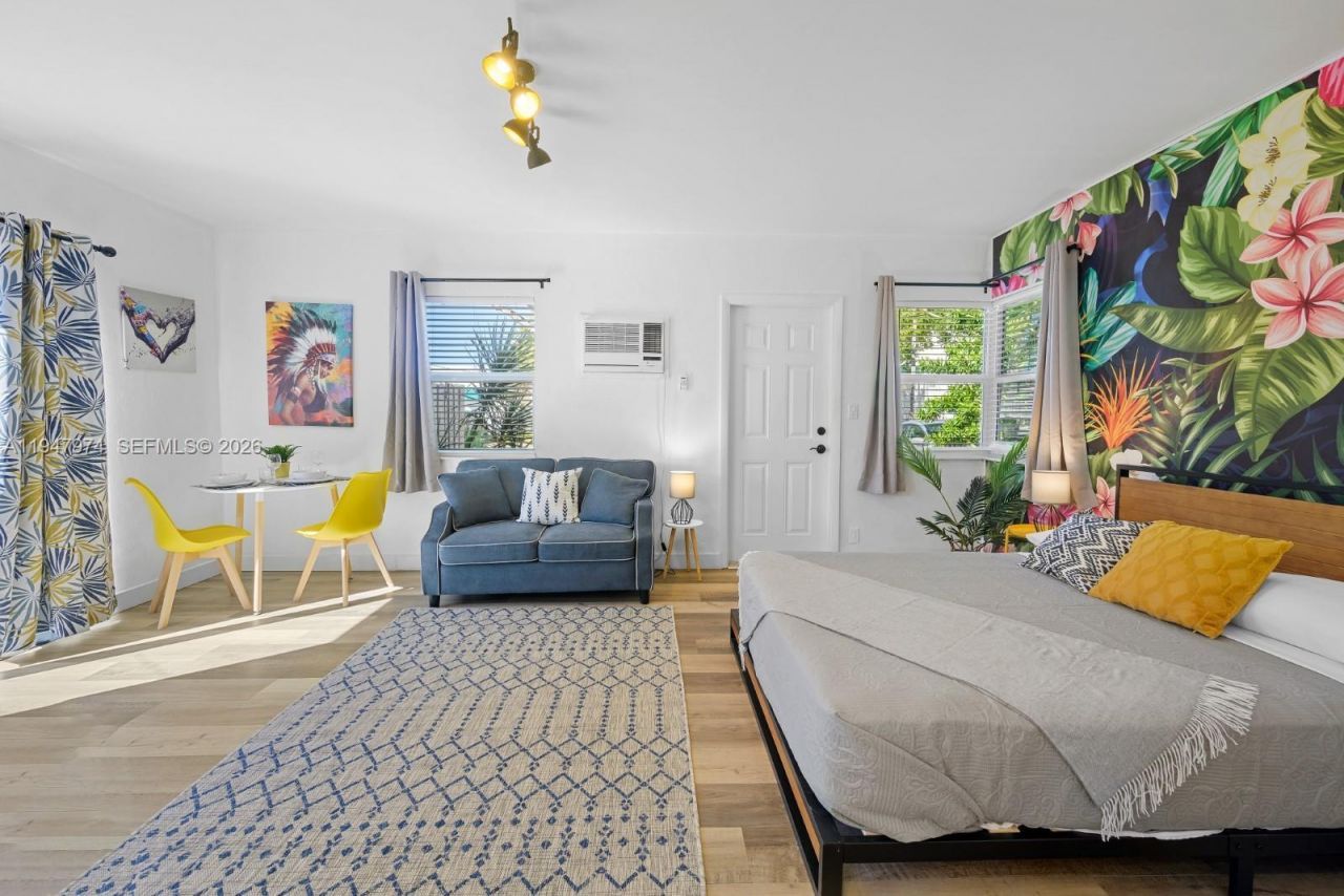 1444 NE 13th Ave , Fort Lauderdale, FL 33304 Photo