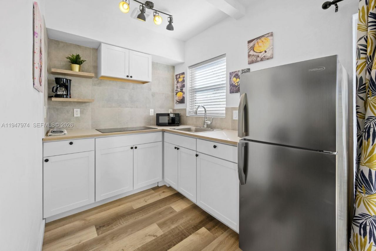 1444 NE 13th Ave , Fort Lauderdale, FL 33304 Photo