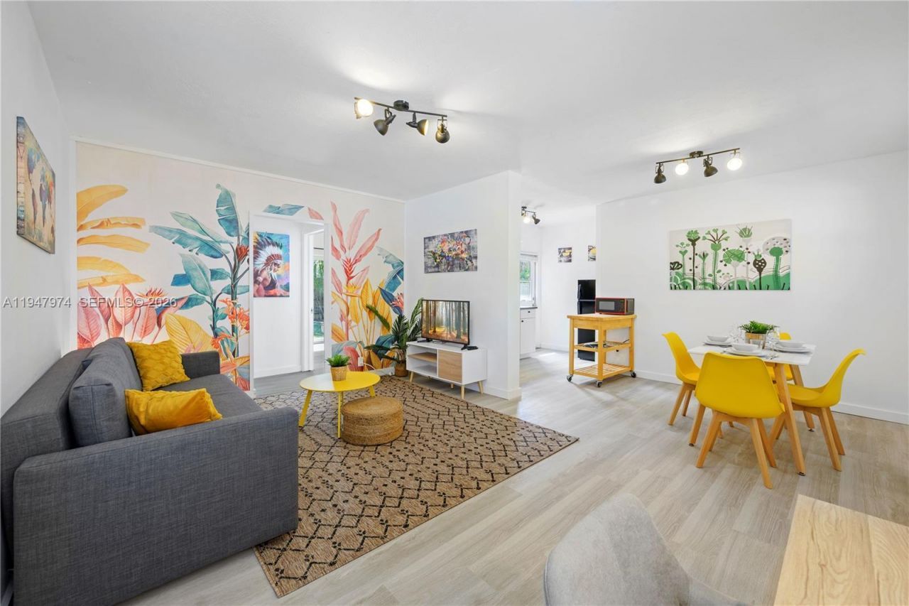 1444 NE 13th Ave , Fort Lauderdale, FL 33304 Photo